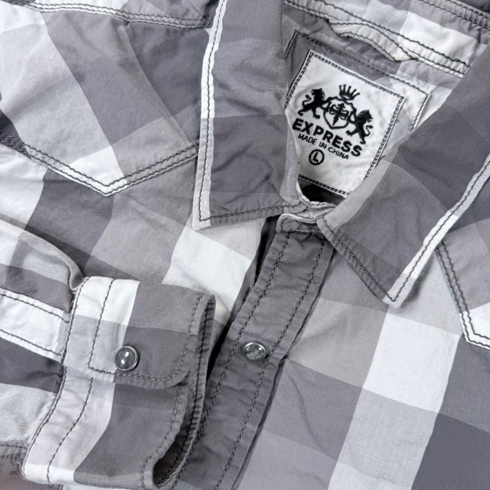 Y2K‎ Express Men Pearl Snap Large Gray White Buffalo Plaid Western Long Sleeve
